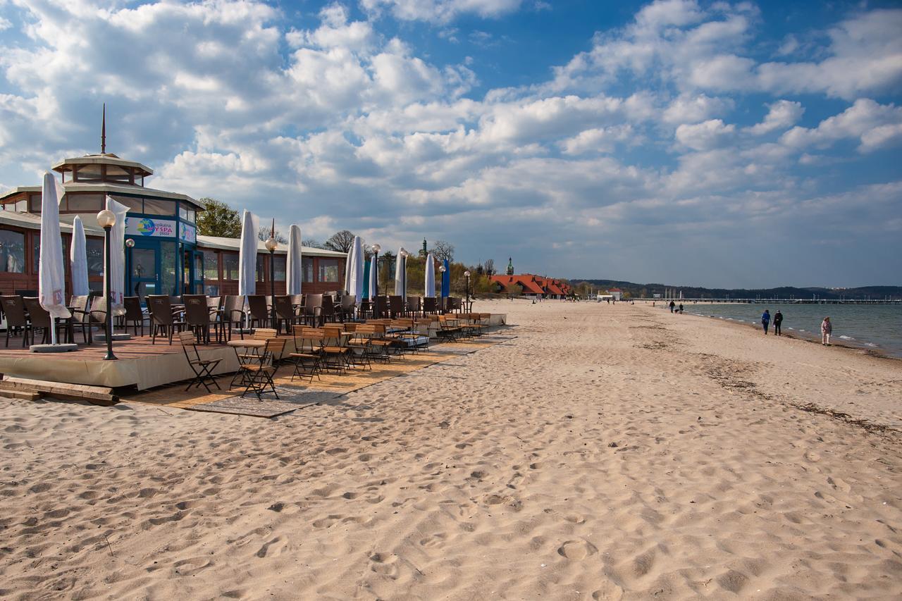 Apartamenty Sun & Snow Traugutta Plaza Sopot Ngoại thất bức ảnh